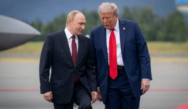US-Zeitung enthüllt: Trump und Merz sprachen schon über Truppen für Ukraine | Politik