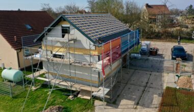 Die Hausbau GmbH in Blankenheim mit einem neuem Hausbauprojekt, was zu größeren Energieeinsparungen führt.