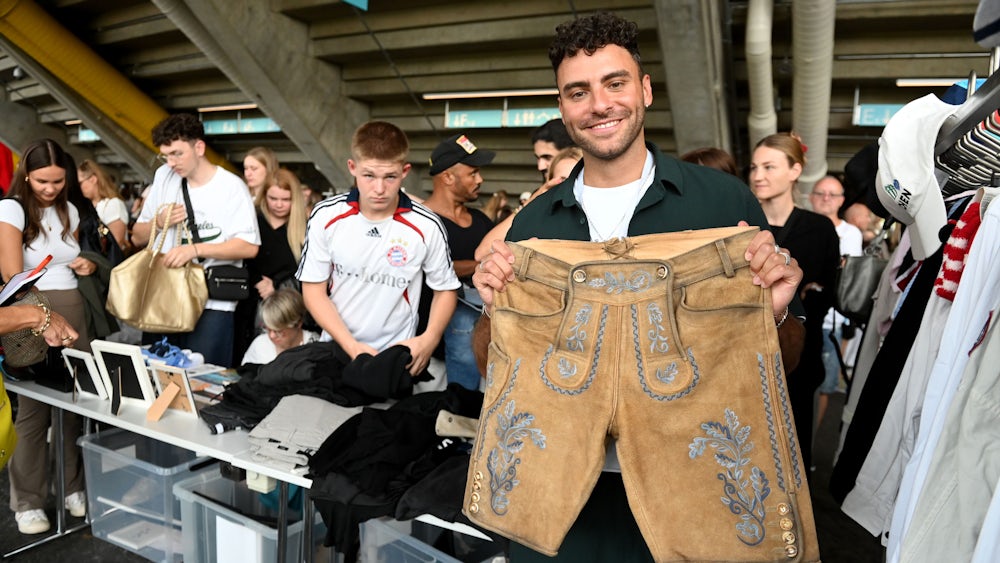 Alessandro Capasso alias „Sandrocap“ hat viel Trachtenmode im Gepäck.