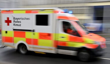 Mehrere Schwerverletzte bei Unfall mit Linienbus in München