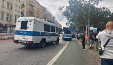 Gaza-Demo von Ex-AfD-Politiker Ferhat Sentürk in Neukölln: 500 Polizisten, kaum Teilnehmer
