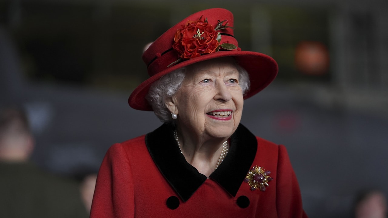 Queen Elizabeth II: Neues Buch enthüllt, was sie wirklich dachte | Unterhaltung