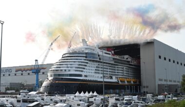 Meyer Werft: Erster Blick auf neues Disney-Kreuzfahrtschiff | Regional