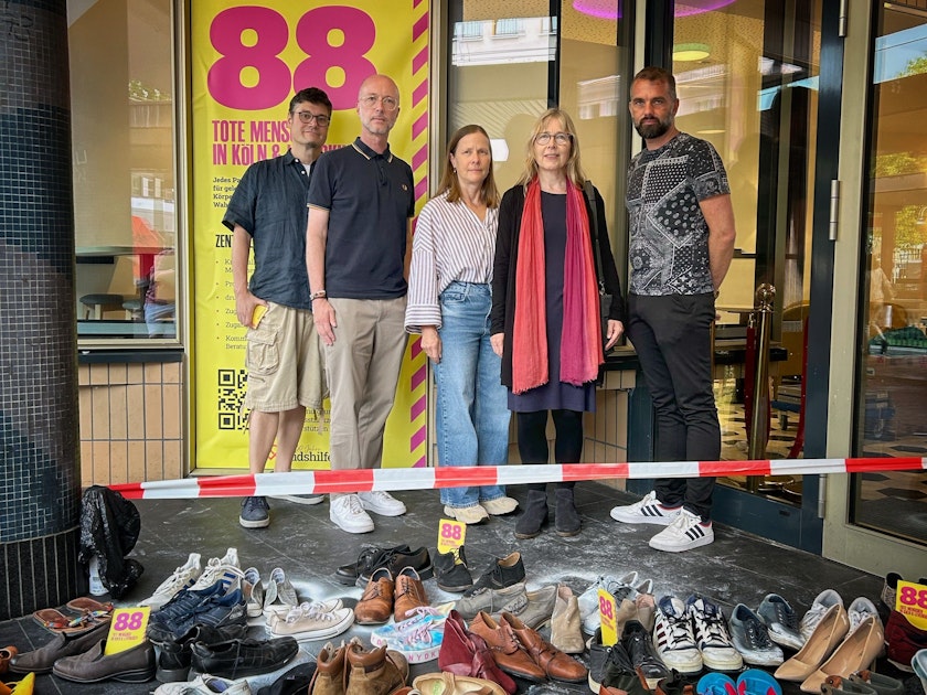 Köln: Aidshilfe muss wegen finanzieller Probleme Stellen streichen