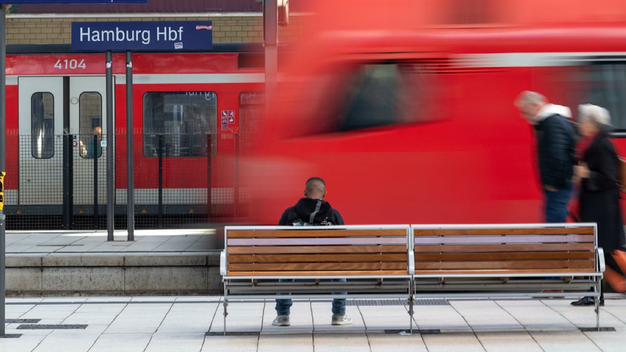 Olympia mitgerechnet – so trickst Hamburger Behörde bei S-Bahn S6 | Regional
