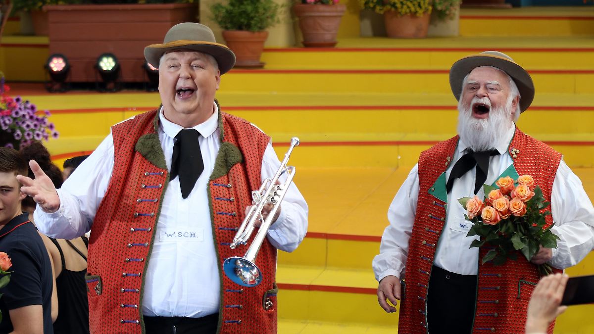 Schlager-Duo ist getrennt: Aus den "Wildecker Herzbuben" wird "Der Herzbube Wolfgang"