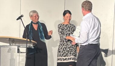 Christina Pfeil vom Geschwister-Scholl-Gymnasium bekommt „Ulrich-Griebel-Preis“
