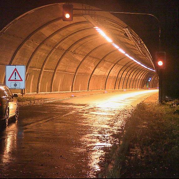 Kiesbergtunnel drei Nächte dicht - Radio Wuppertal