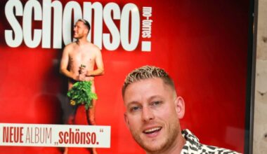 Kölner Musiker macht sich nackig und kämpft für Selbstakzeptanz