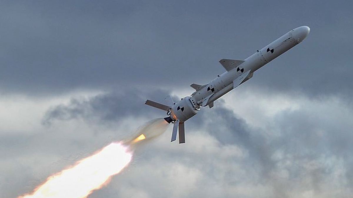 Zum Schutz gegen Russland: Könnte die Ukraine eine eigene Atombombe bauen?