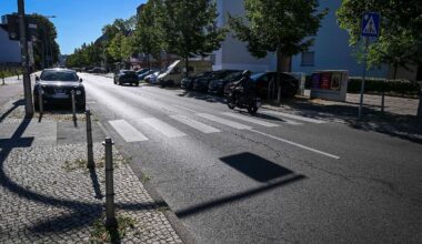 Berlin & Brandenburg: Auf Zebrastreifen erfasst: Zweijähriger stirbt nach Unfall