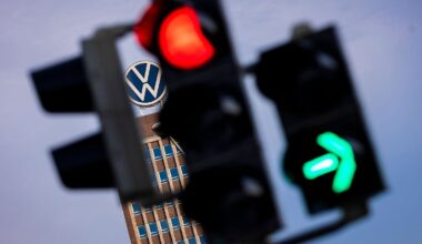 Niedersachsen & Bremen: Zwei Schwerverletzte nach Rotlichtverstoß in Wolfsburg