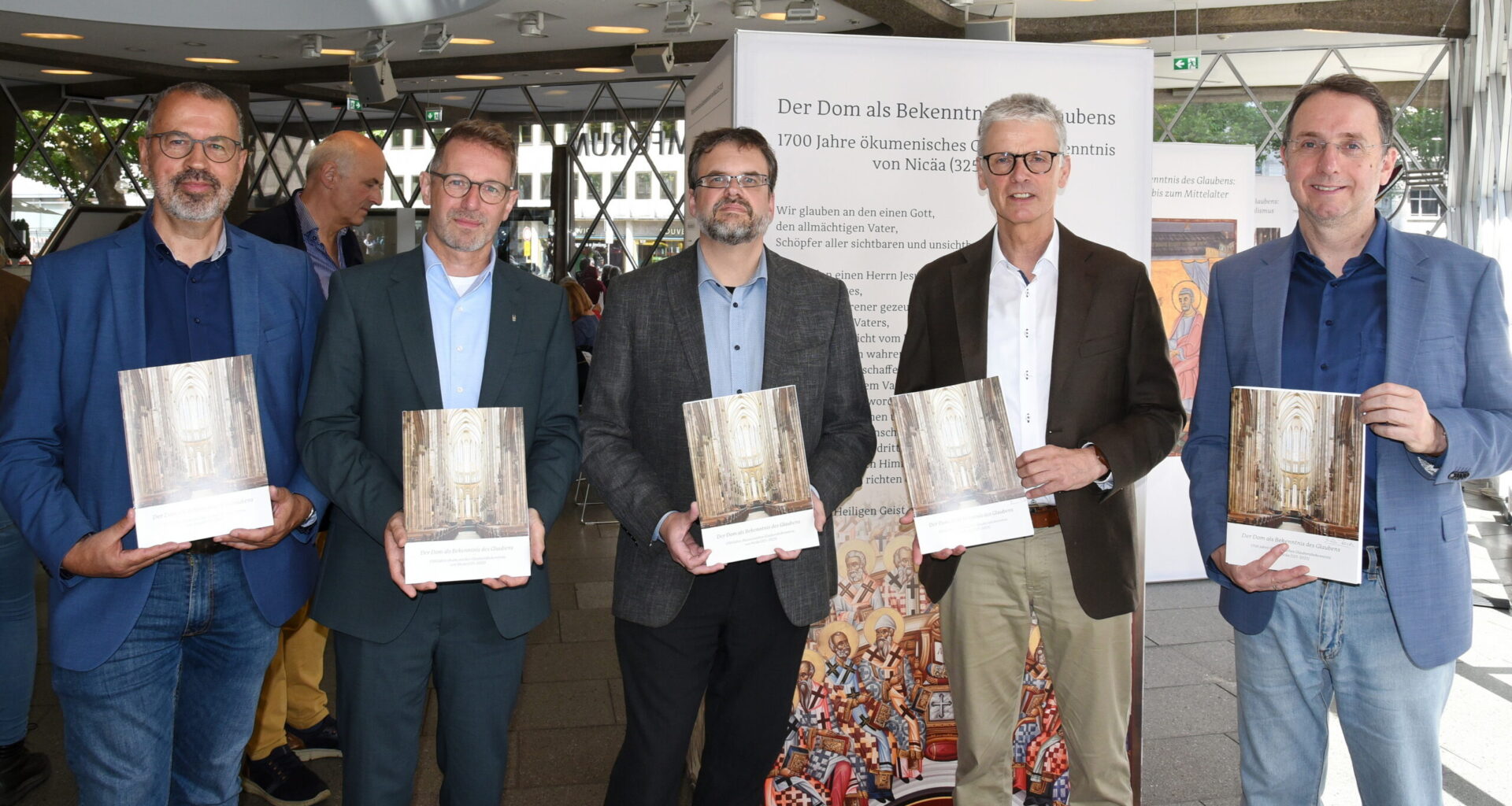 You are currently viewing Ausstellung im Domforum Köln verbindet Glaube, Geschichte und Menschen: 1700 Jahre Glaubensbekenntnis von Nicäa