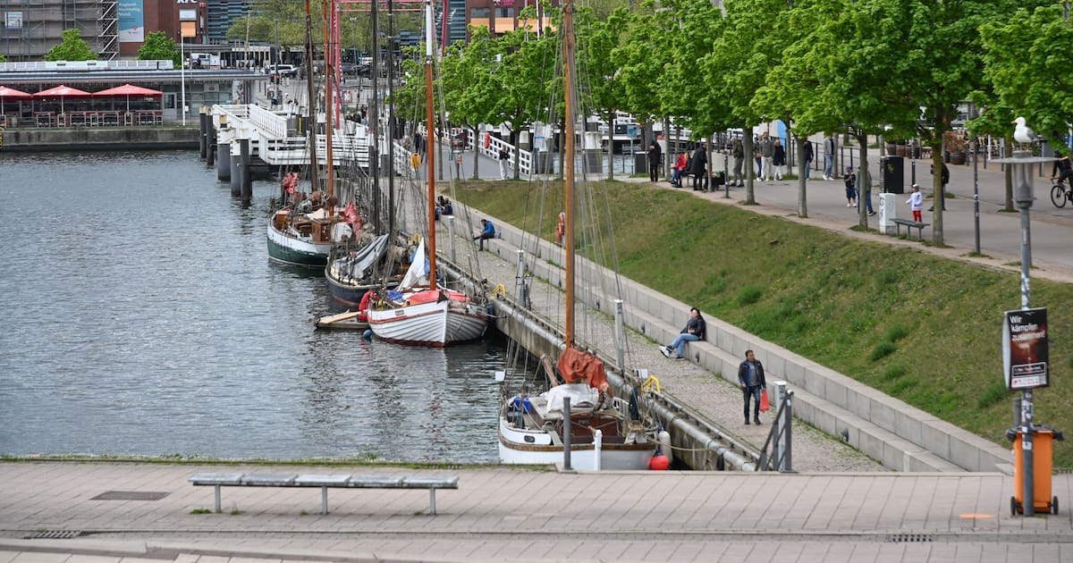 Polizei: Raubüberfall Kiel - Täter prügeln Mann bewusstlos