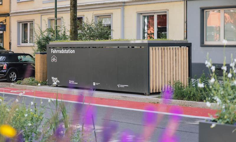 Wachsendes Mobilitätsnetzwerk, erfolgreiches kommunales E-Scooter-Management und neue Smart Parking Lösungen