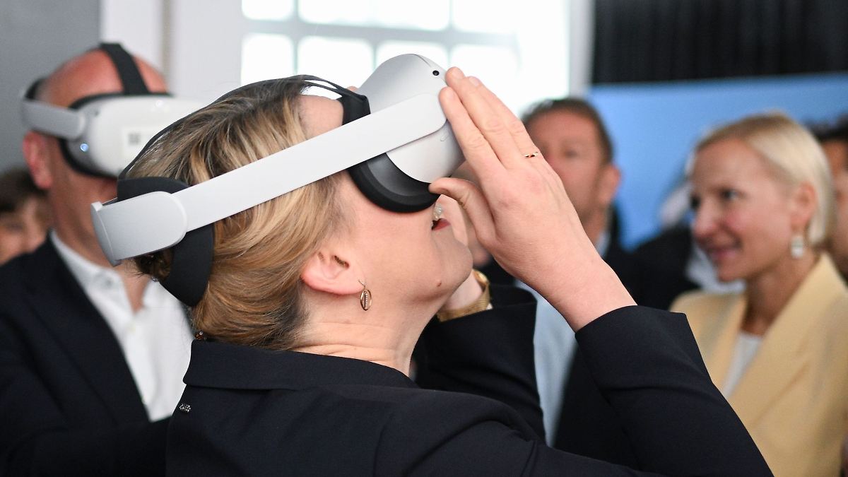 Berlin & Brandenburg: Giffey: Berlin bleibt Hauptstadt für Start-up-Neugründungen