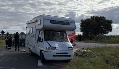 Niedersachsen & Bremen: Radfahrer kollidiert mit Wohnmobil und stirbt
