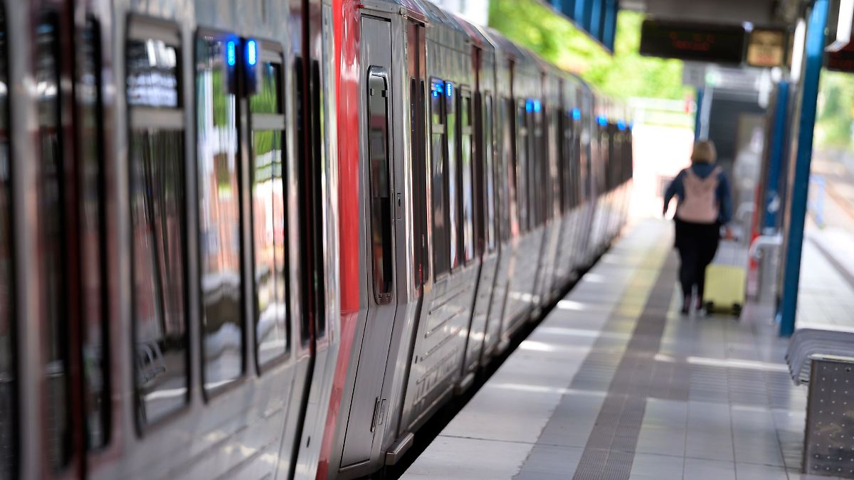 Hamburg & Schleswig-Holstein: Teilsperrung der U1 im Norden endet am Montag