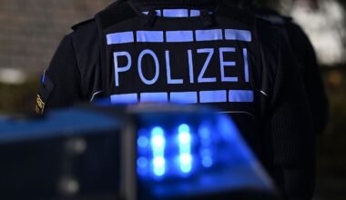 Sachsen: Mann springt in Dresden vor Polizei aus Fenster