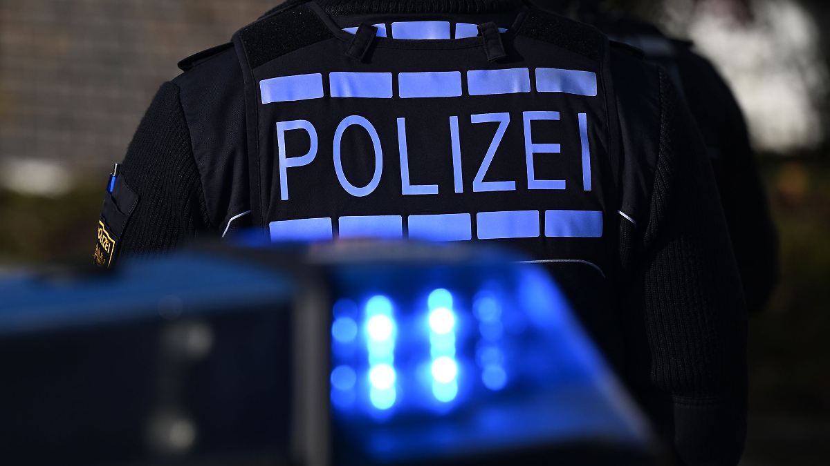 Sachsen: Mann springt in Dresden vor Polizei aus Fenster