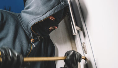 Wohnhaus von Einbrechern in den vergangenen Tagen in Wiesbaden-Biebrich heimgesucht.,
