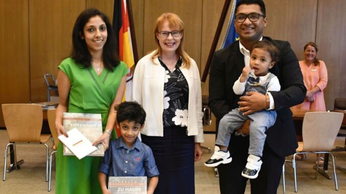 Feierliche Einbürgerung im Siegburger Kreishaus – …AusBadHonnef.de