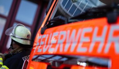 Feuerwehr-Großeinsatz in der Nürnberger Südstadt: Vermeintliche Explosion in Wohngebäude