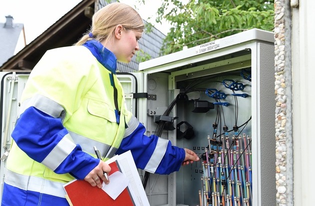 Pressemeldung: Glasfaserausbau Grünebach: Erfolgreiche Vermarktung für ...