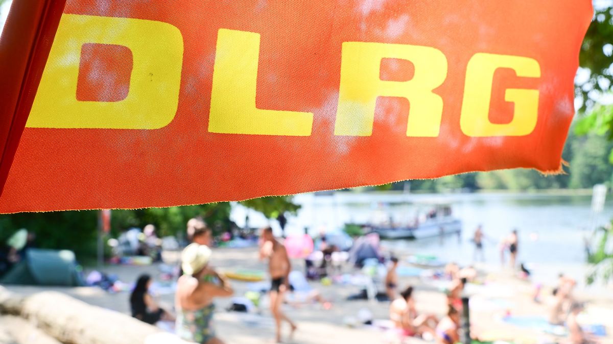 Berlin & Brandenburg: Bisher ein Dutzend Badetote in Berlin