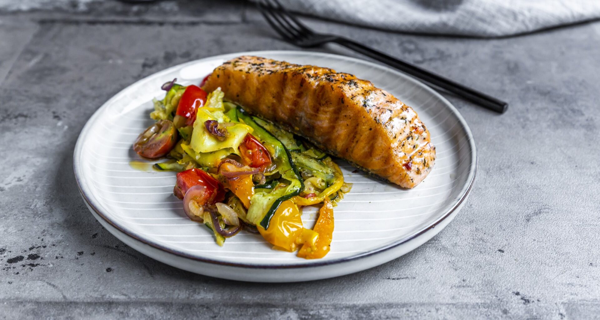 Gefährlicher Trend Low-Carb? So könnte die Diät Ihr Darmkrebsrisiko steigern