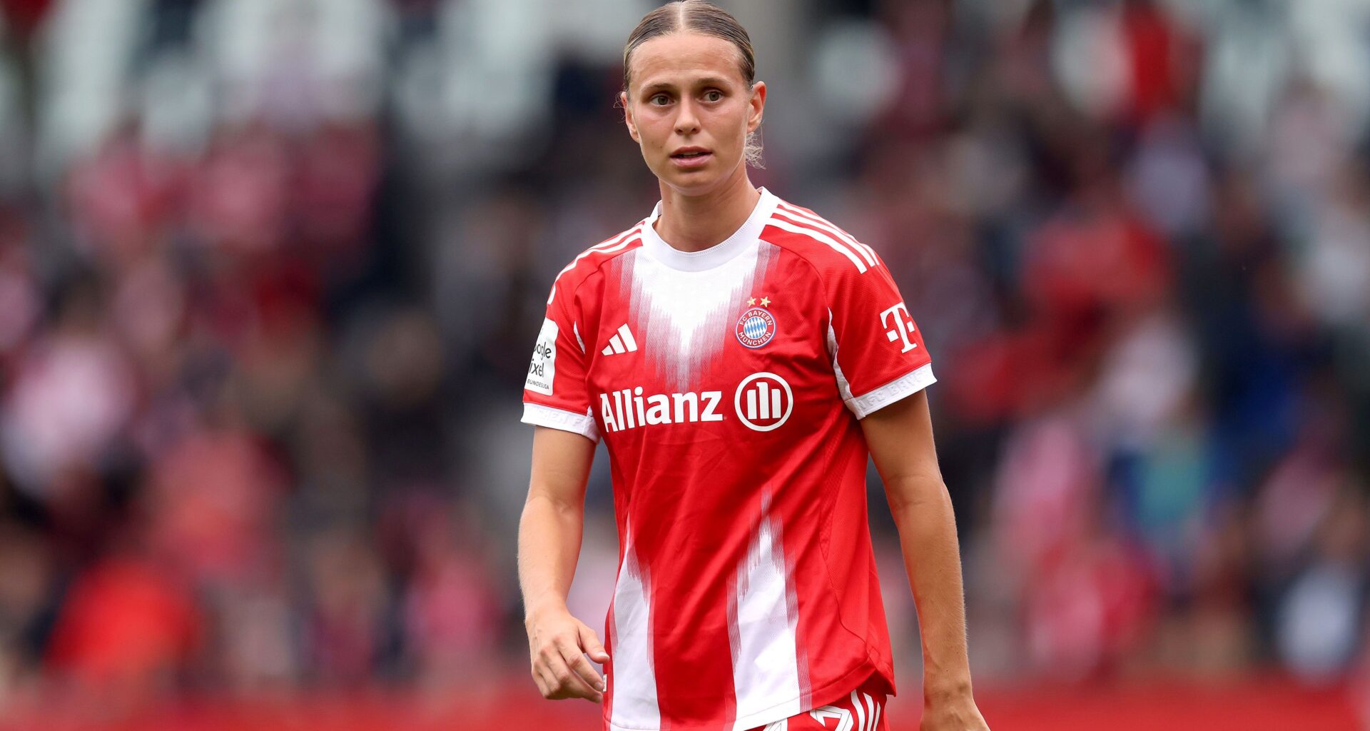 FC Bayern München vs. VfL Wolfsburg heute live im Free-TV sehen: Wer zeigt / überträgt den Supercup der Frauen im TV und Livestream?