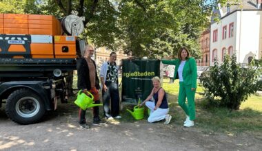 Das Projekt Giessbaden feiert Jubiläum mit Baumpaten in Wiesbaden.