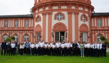 POL-WI: Begrüßung von mehr als 100 neuen Mitarbeiterinnen und Mitarbeitern für das ...