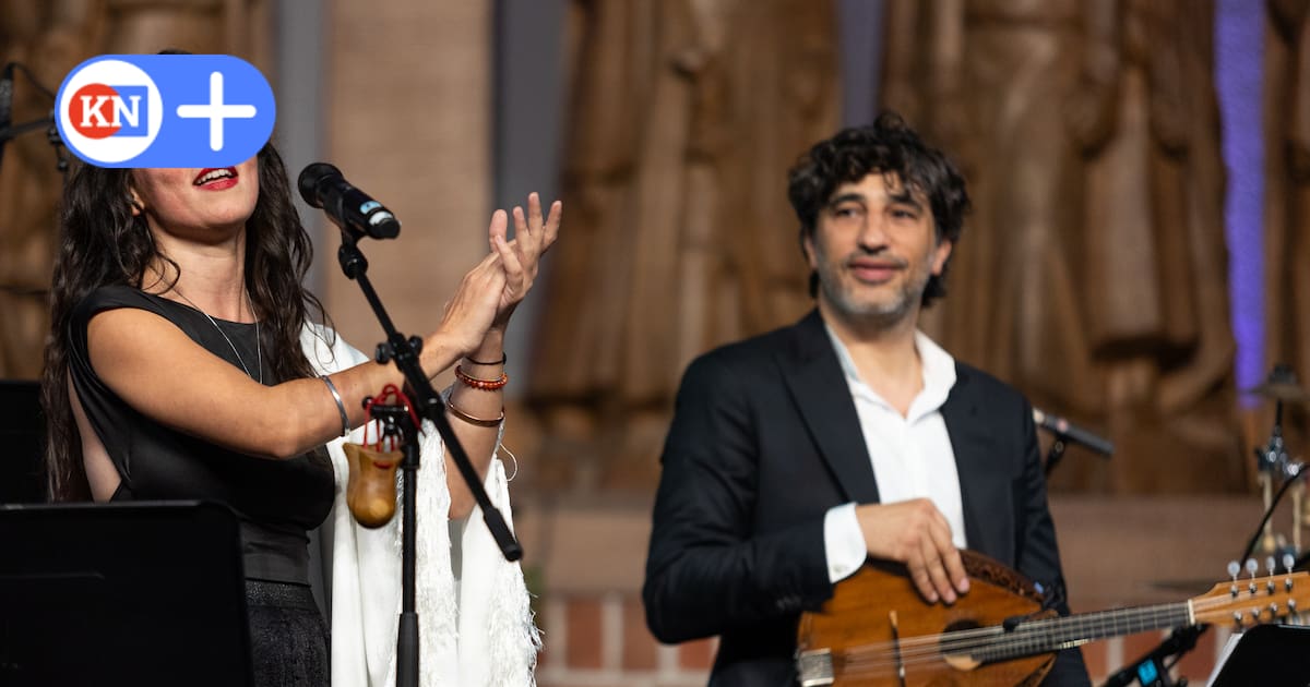 Avi Avital mit Alessia Tondo und dem Between World Ensemble in Kiel