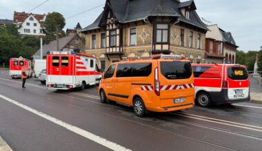 Drei Verletzte müssen nach Verkehrsunfall auf der Giebichensteinbrücke ins Krankenhaus – Du bist Halle