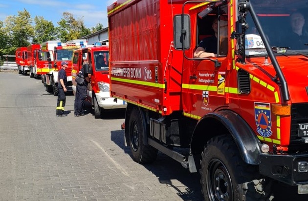 FW-BN: Feuerwehren aus Bonn, Düsseldorf, Leverkusen, Königswinter und Ratingen auf ...