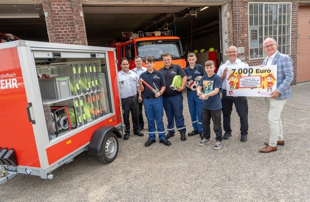 FW-MG: Stadtfeuerwehrverband Mönchengladbach: Stadtsparkasse Mönchengladbach ...