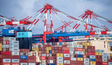 Niedersachsen & Bremen: Niedersachsens Seehäfen legen zu – mehr Container und Güter