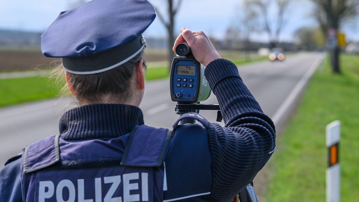 Berlin & Brandenburg: "Speed Week" in Brandenburg - Kontrollen in der Ferienzeit