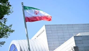 Berlin & Brandenburg: Angriff auf Mahnwache vor iranischer Botschaft