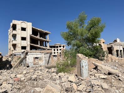 Nach 13 Jahren Bürgerkrieg: Jedes dritte Haus ist unbewohnbar, die Infrastruktur ist weitgehend zerstört.