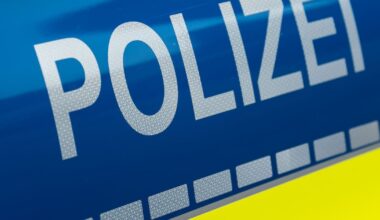 Fahrerflucht in Wendeburg: Polizei sucht Zeugen