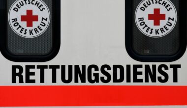 Seniorin (78) von Straßenbahn getroffen mitgeschleift – Intensivstation – Polizei.news