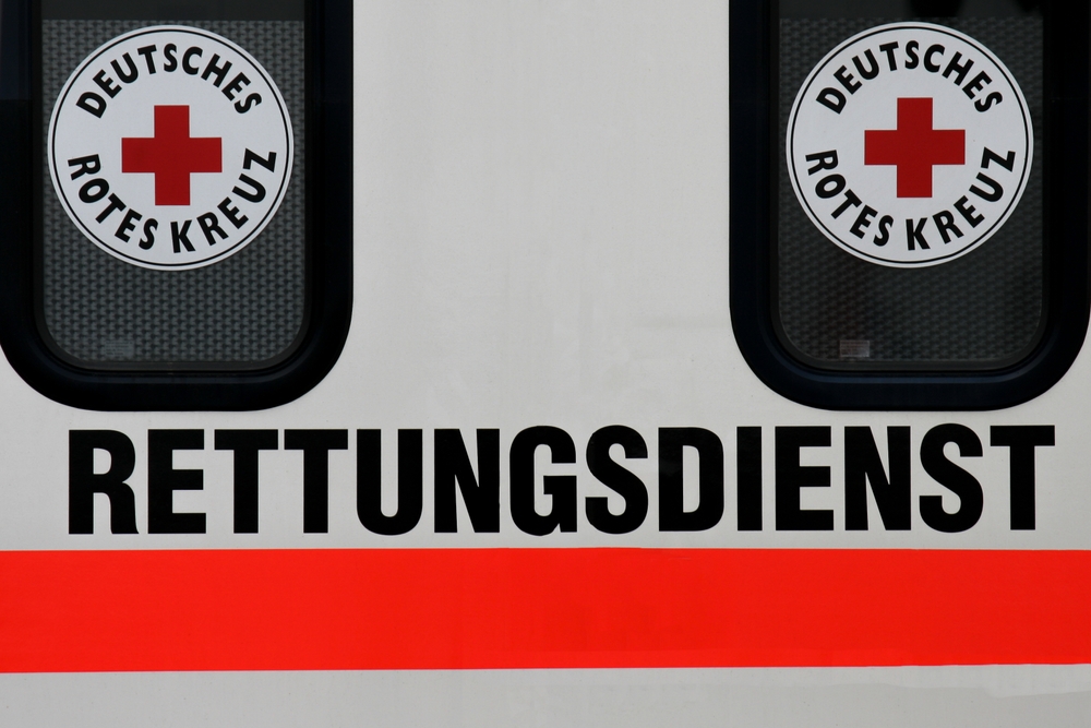 Seniorin (78) von Straßenbahn getroffen mitgeschleift – Intensivstation – Polizei.news
