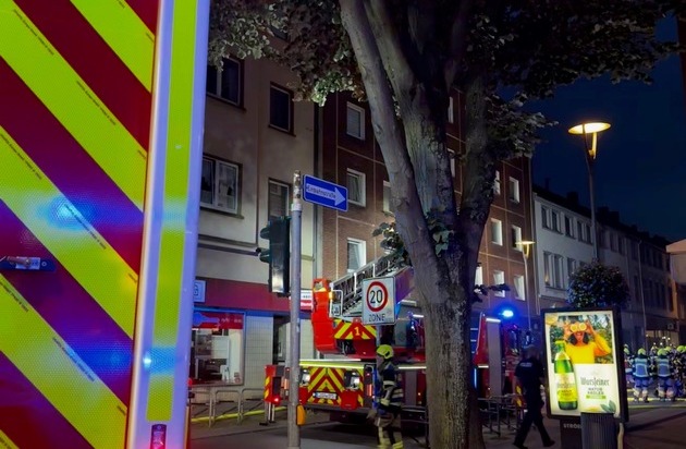 FW-GE: Kellerbrand in Wohn- und Geschäftshaus in Rotthausen