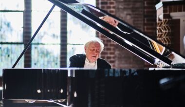 Grigory Sokolov mit Weltklasse-Brahms beim SHMF in der Petruskirche