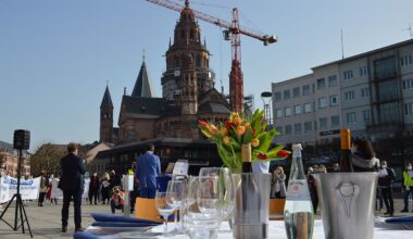 Mainz verlängert Zeiten für Außengastronomie: Bis 24 Uhr am Wochenende draußen - Gastronomie steckt in Krise