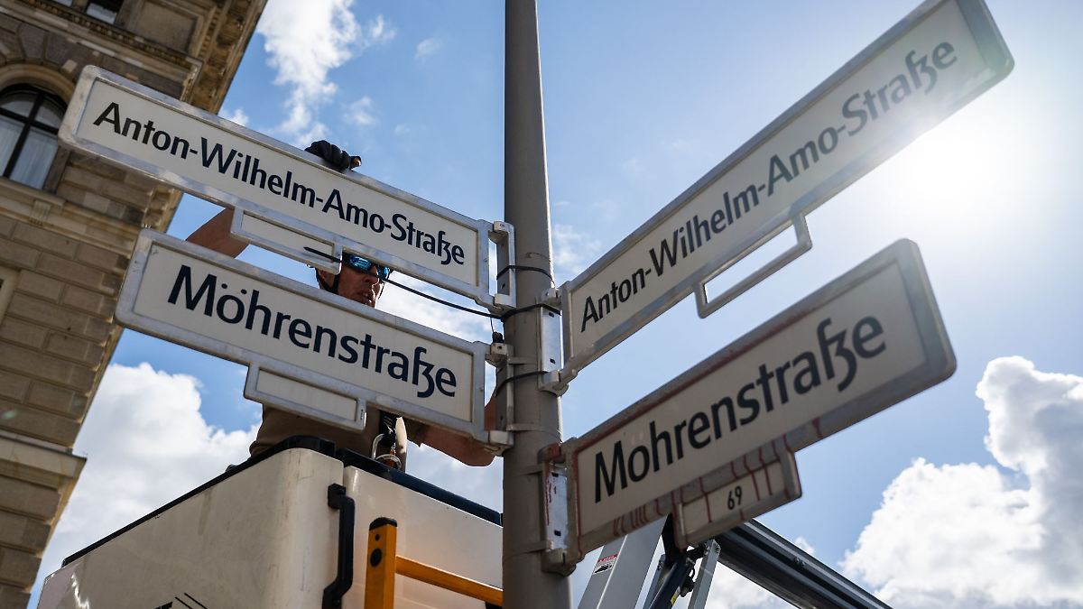 Berlin & Brandenburg: Umbenennung der Mohrenstraße: "Ergebnis beharrlicher Arbeit"