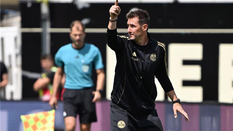 Nürnbergs Trainer Miroslav Klose sah von seiner Mannschaft gegen Elversberg in der Offensive einen harmlosen Auftritt.