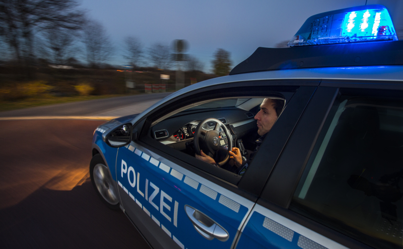 Öffentlichkeitsfahndung nach versuchtem Wohnungseinbruchdiebstahl (Foto-Link)